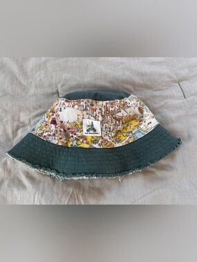 Disney WDW Reversible Bucket Hat - Vintage Map Print - 50th Vault collection